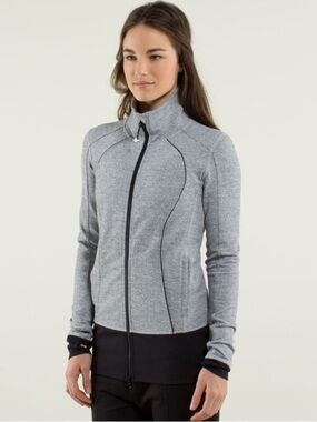 Lululemon Nice Asana Jacket *Herringbone
Heathered Herringbone Heathered Black